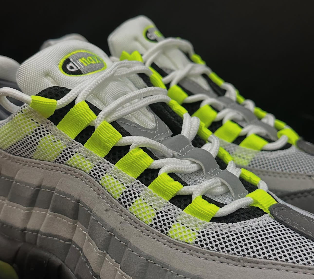 AIR MAX 95 NEON