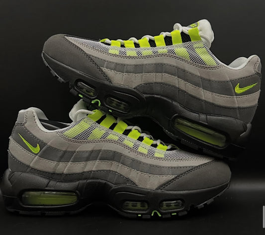AIR MAX 95 NEON
